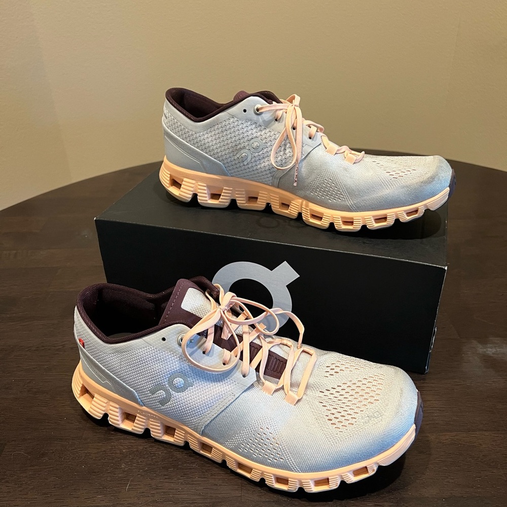 On Running Athletic Shoes in Gray and Peach
